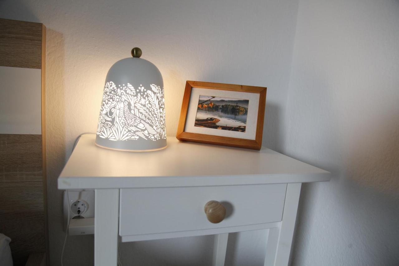 Family Apartment On Repecnik Farm In Gorje, Bled Zgornje Gorje ภายนอก รูปภาพ